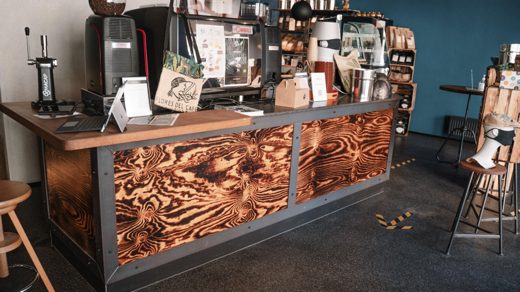 Tresen Cafe Utopia Bad Windsheim